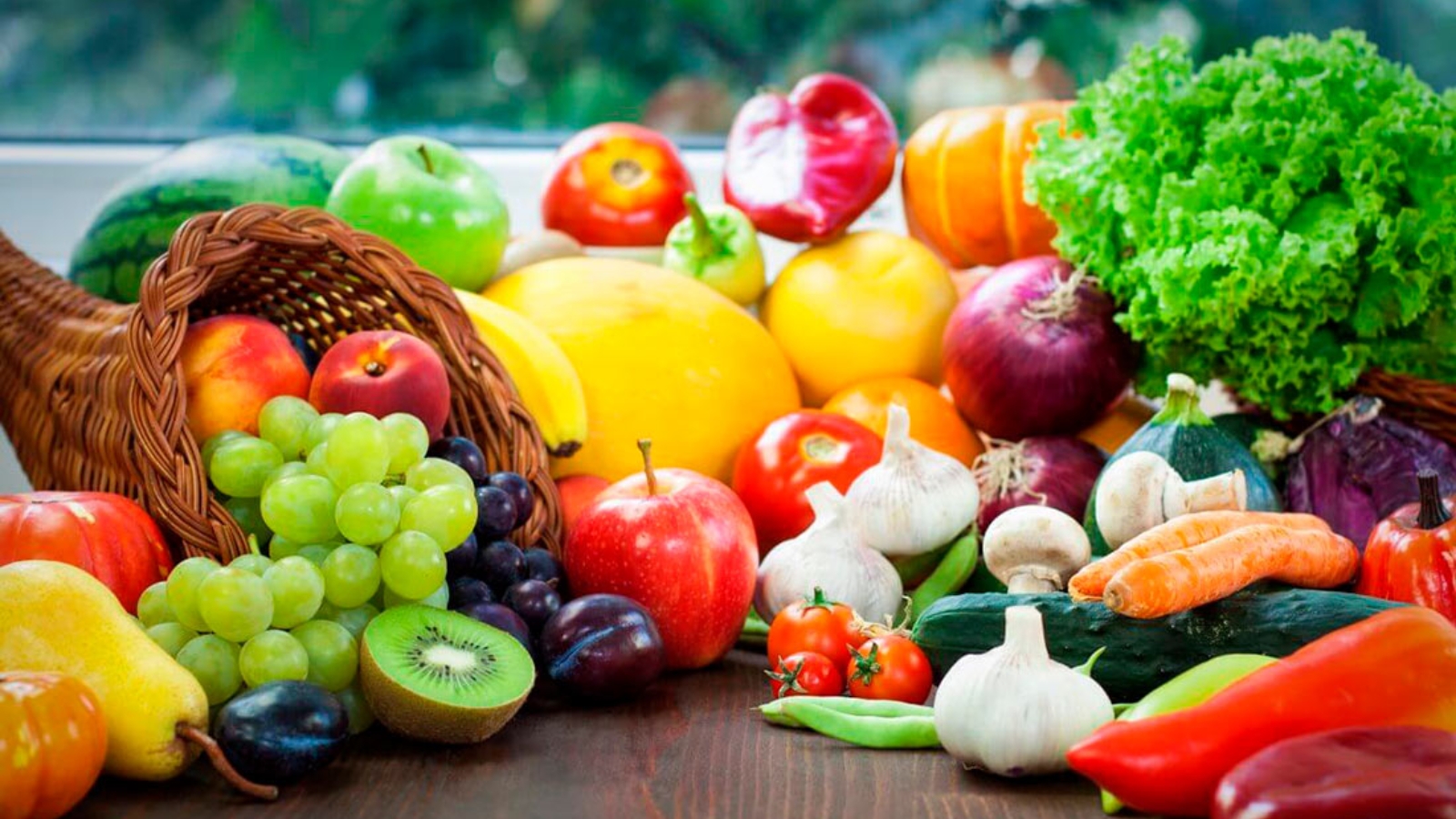 Овощи фрукты форум. Овощи и фрукты. Разные фрукты и овощи. Свежие овощи. Свежие овощи и фрукты.